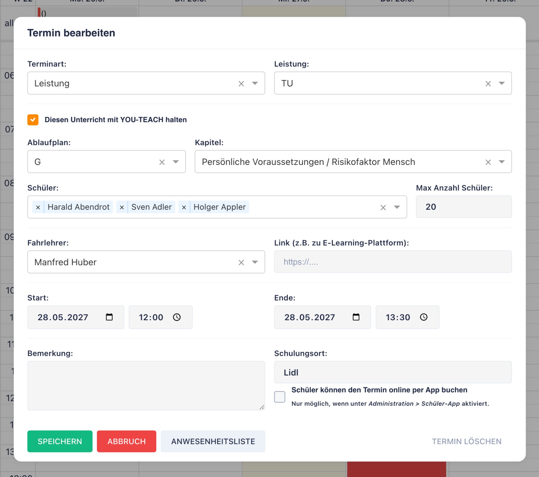 Zentraler Kalender im YOU-DRIVE Manager mit Tagesansicht und Filtern